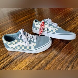 Vans NWT Not In Box Old Skool textured suede gray and white checkerboard